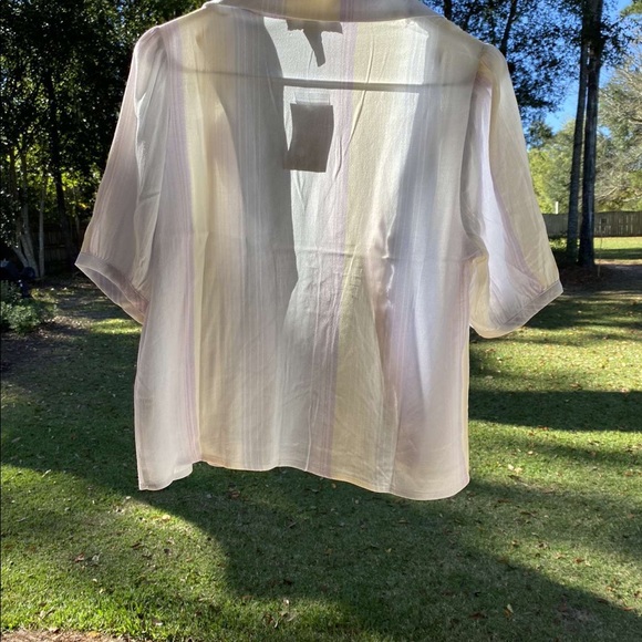 Collared open tee - Picture 2 of 3